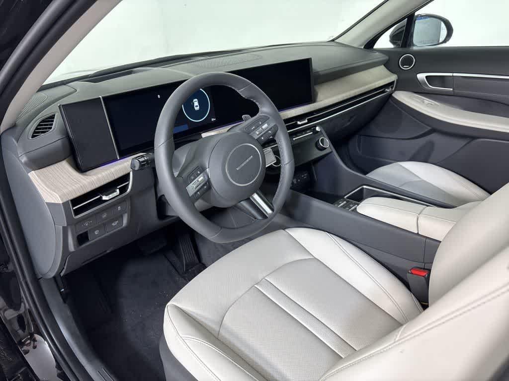 Thumbnail: 2025 Hyundai Sonata - 16
