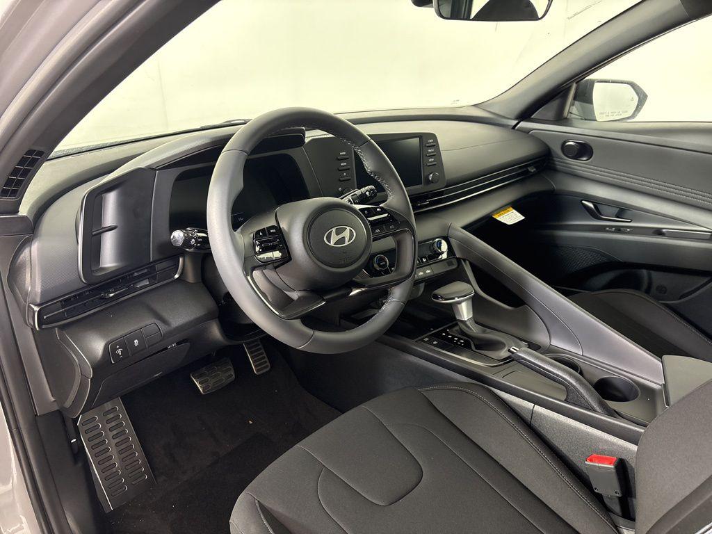 Thumbnail: 2026 Hyundai Elantra - 15