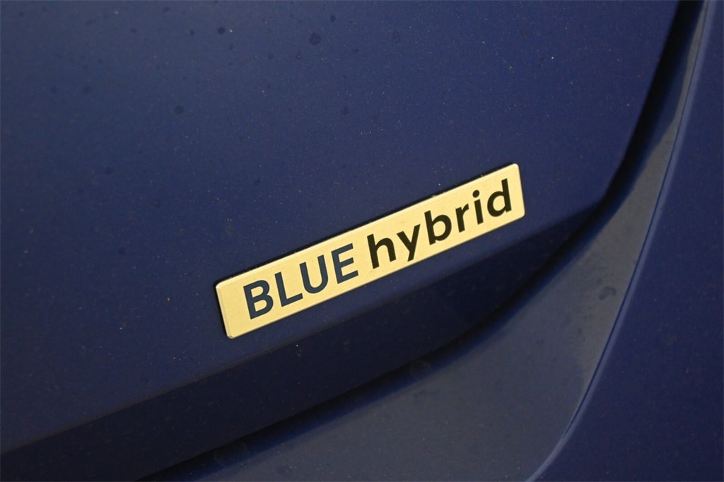 Thumbnail: 2025 Hyundai Elantra - 8