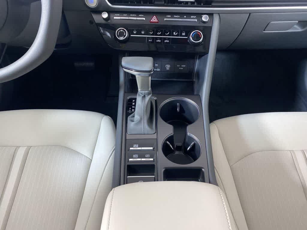 Thumbnail: 2025 Hyundai Sonata - 22