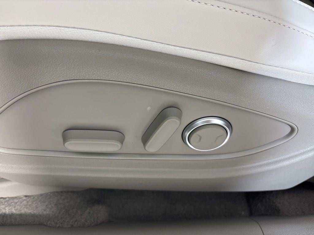 Thumbnail: 2026 Hyundai Palisade - 17