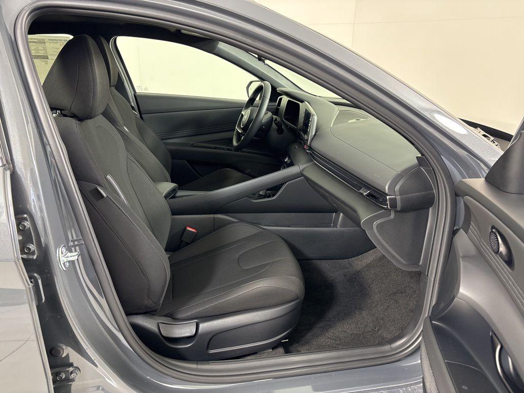 Thumbnail: 2026 Hyundai Elantra - 12