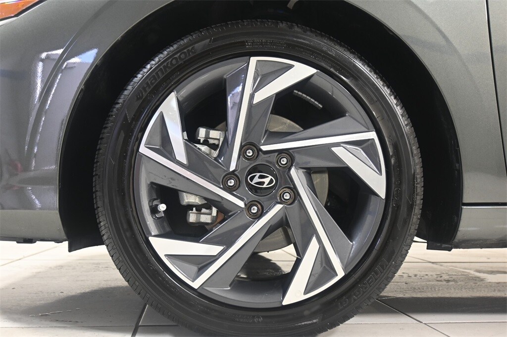 Thumbnail: 2025 Hyundai Elantra - 9