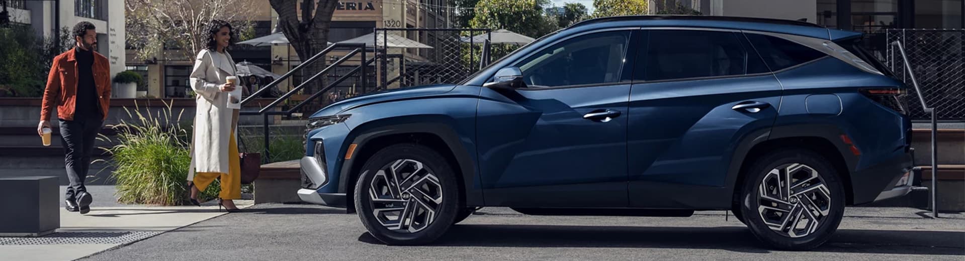Hyundai Tucson Hybrid compact SUV offers West Palm Beach and Lake Worth Beach drivers everyday practicality in a beautiful, comfortable, high-tech package.