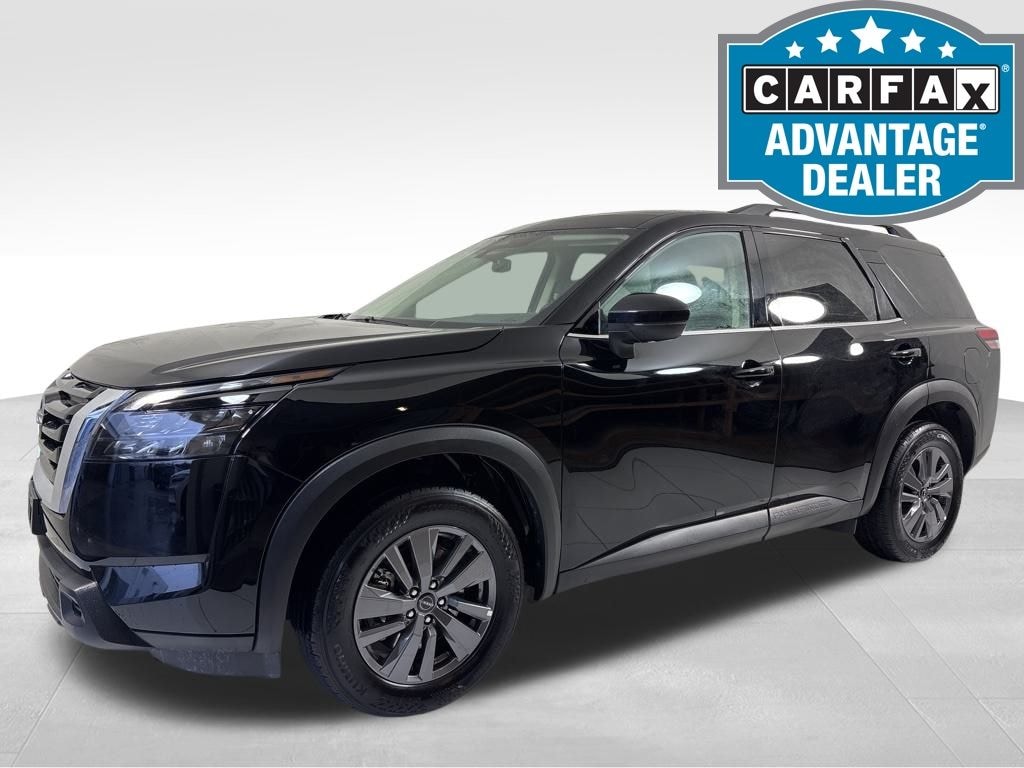 Used 2024 Nissan Pathfinder SV SUV