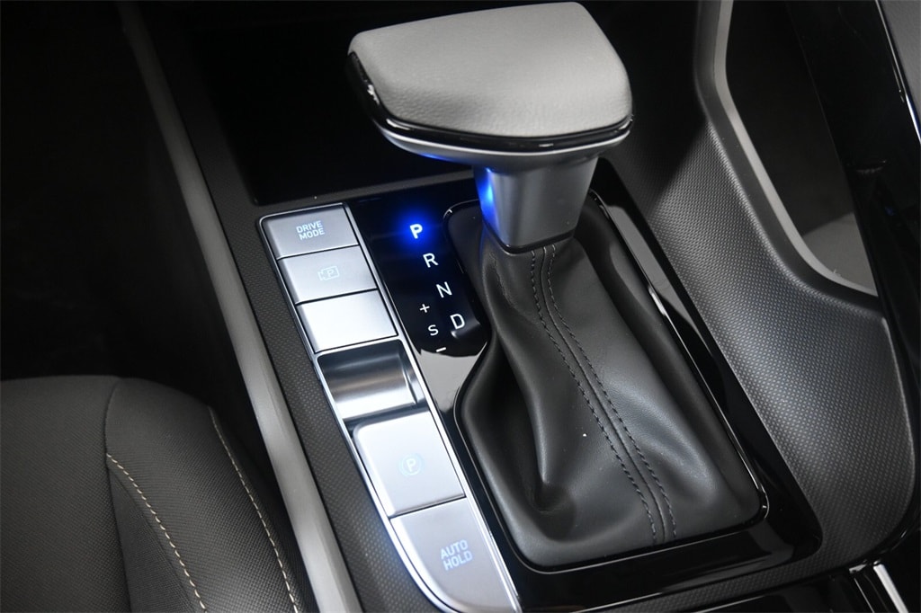 Thumbnail: 2025 Hyundai Elantra - 21