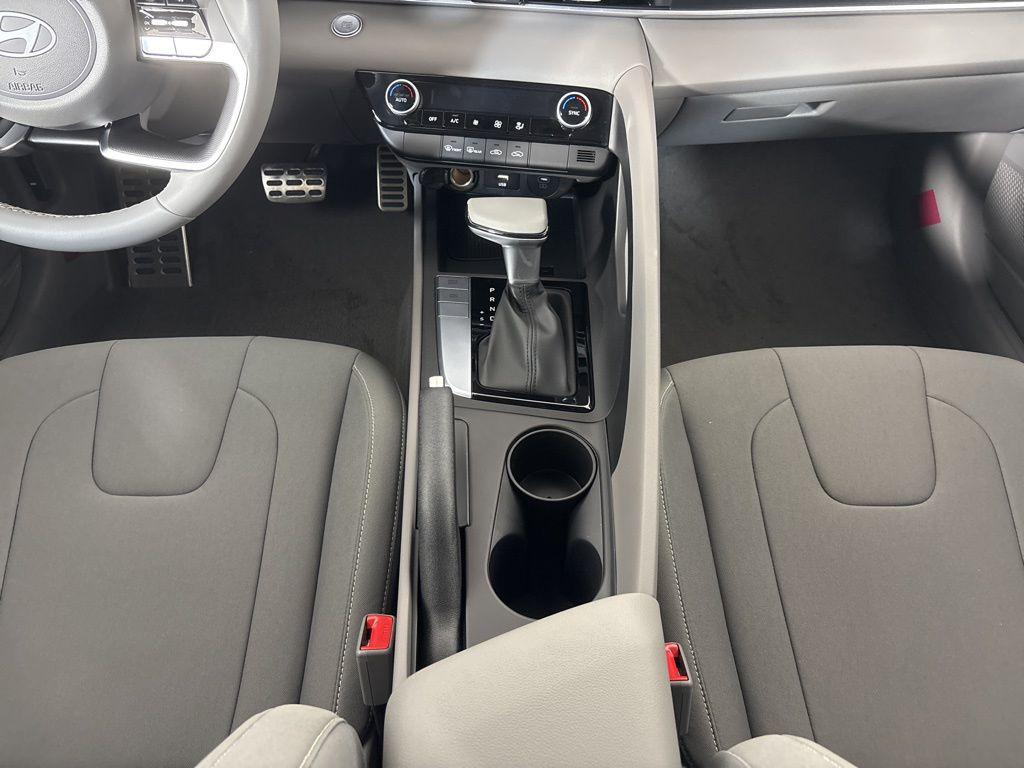 Thumbnail: 2026 Hyundai Elantra - 22