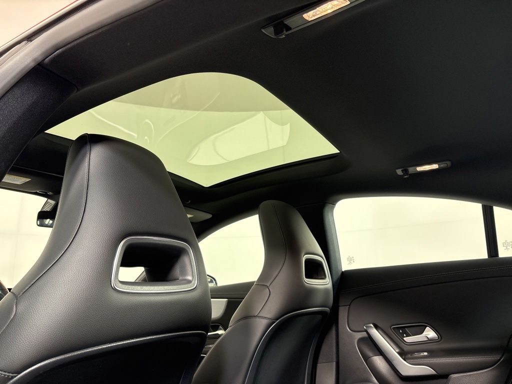 Thumbnail: 2020 Mercedes-Benz CLA - 17