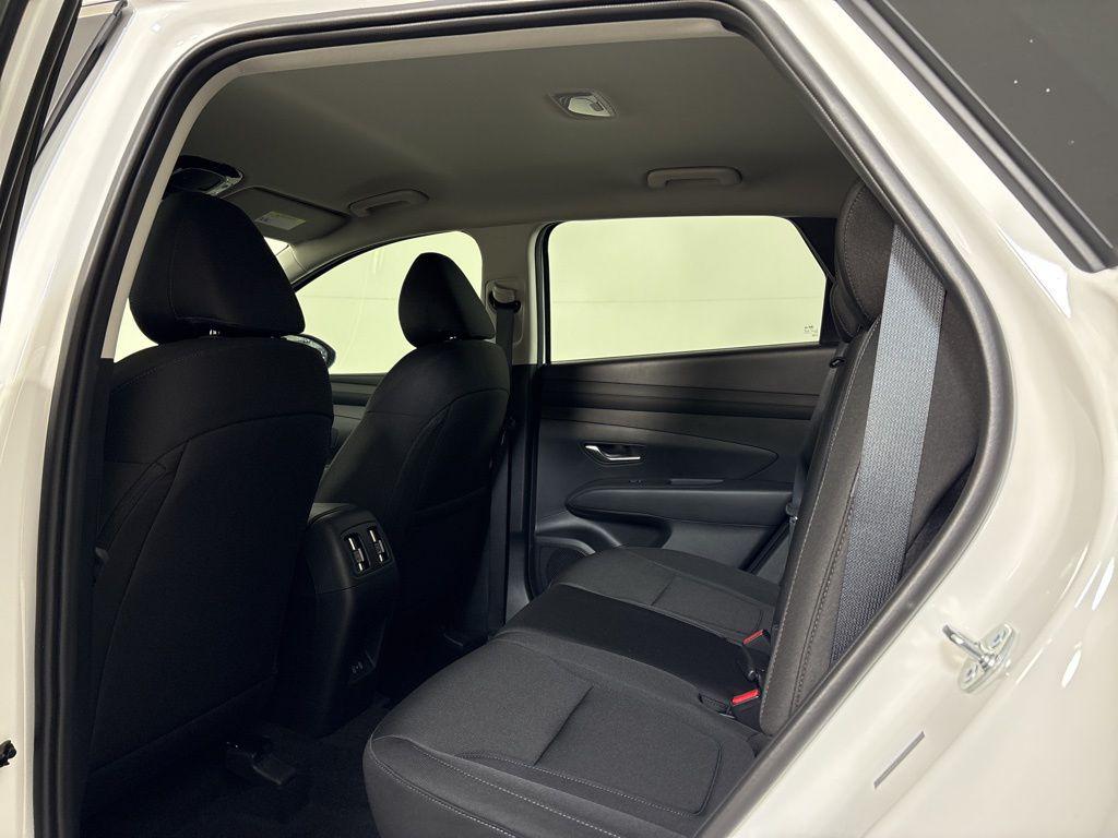 Thumbnail: 2026 Hyundai Tucson - 17