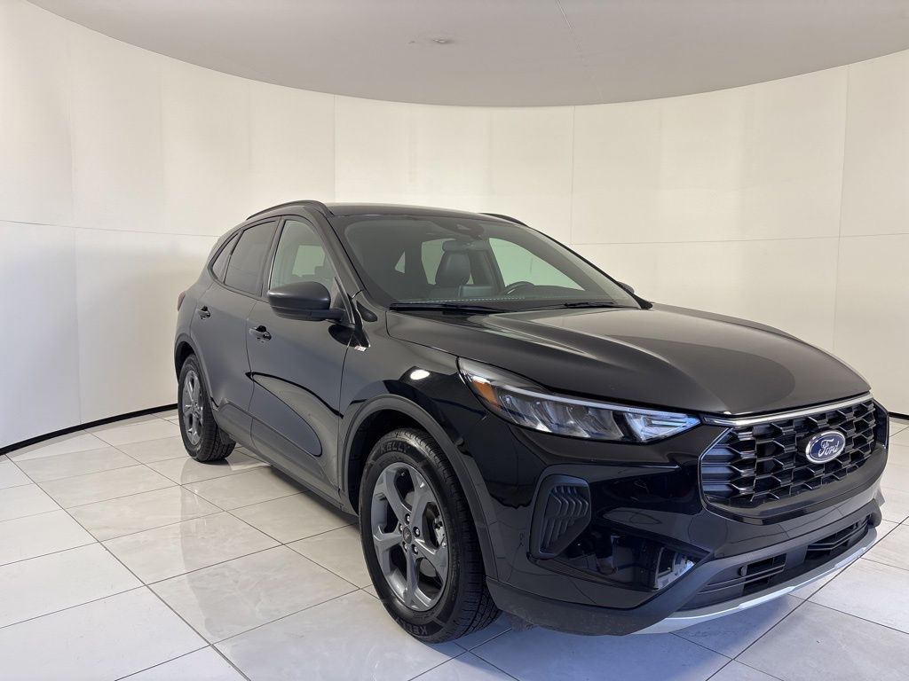 Thumbnail: 2025 Ford Escape - 7