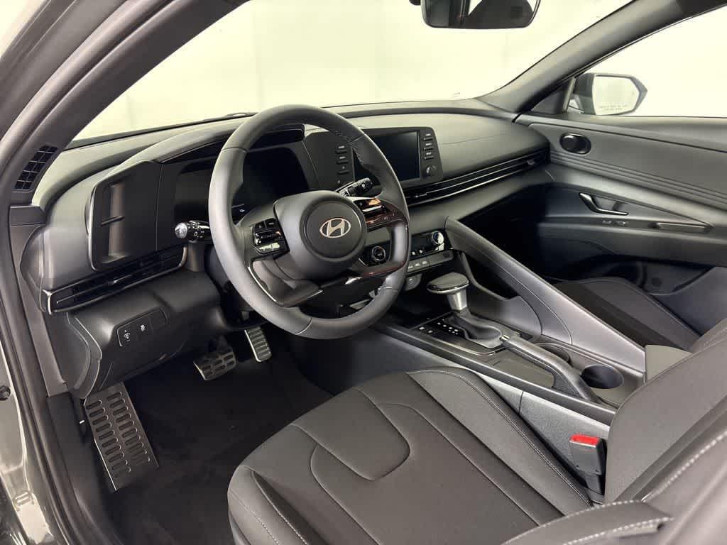 Thumbnail: 2026 Hyundai Elantra - 15