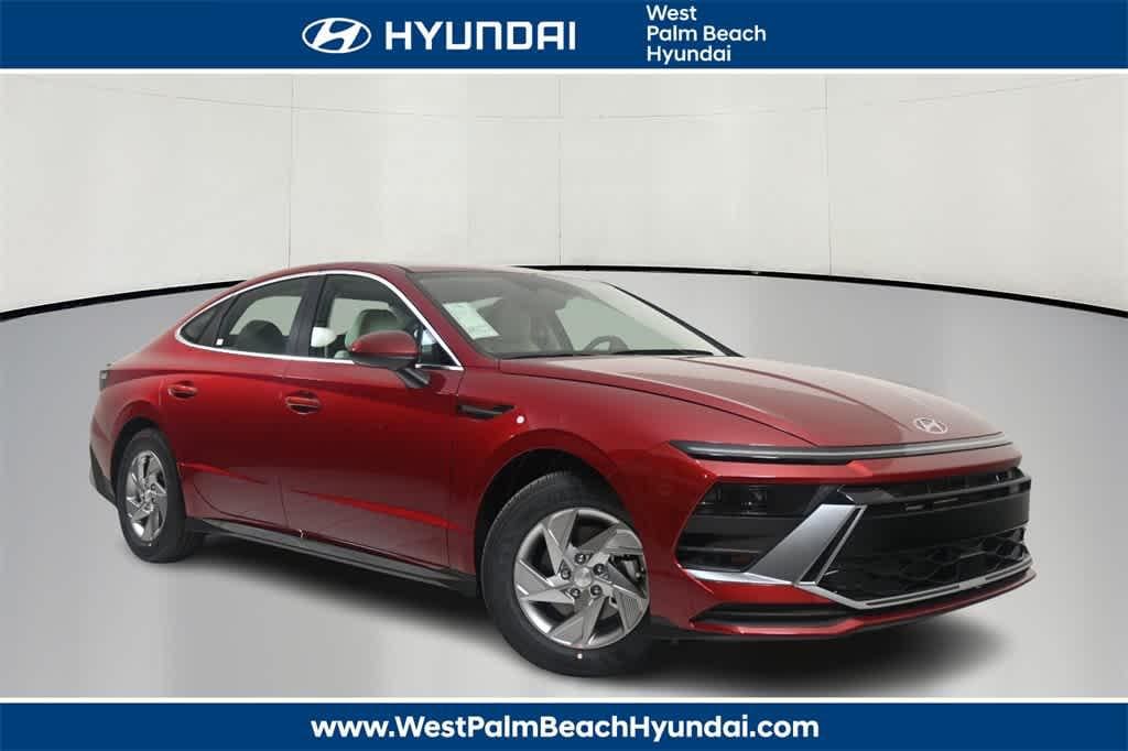 New 2025 Hyundai Sonata SE Sedan