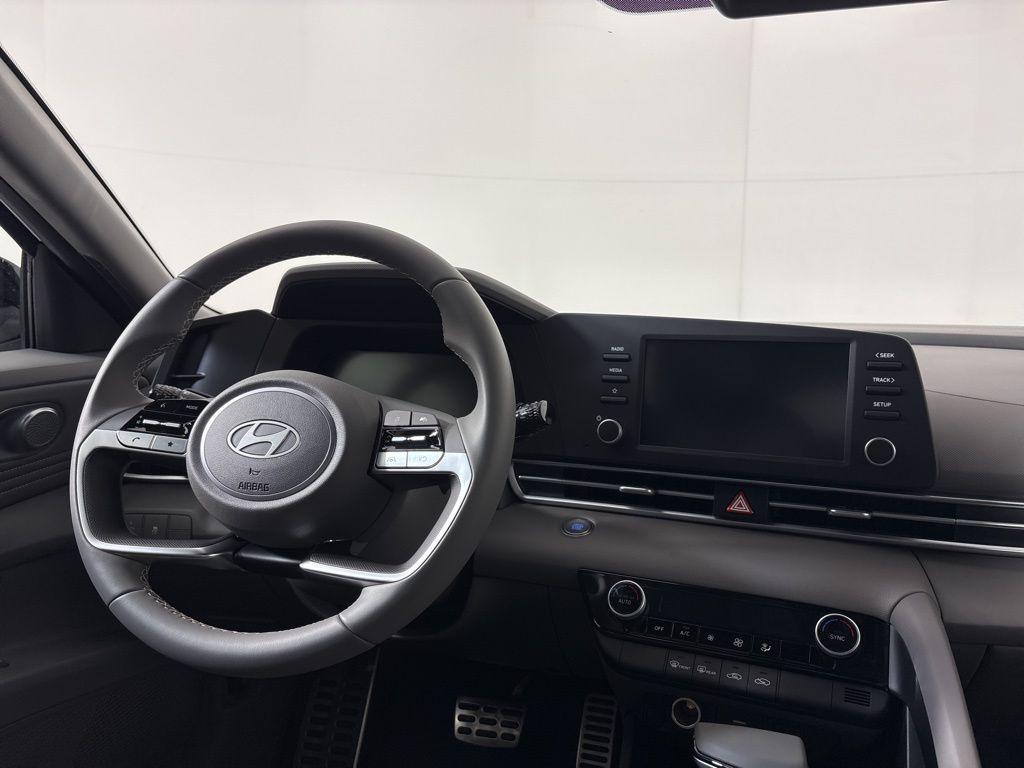 Thumbnail: 2026 Hyundai Elantra - 20