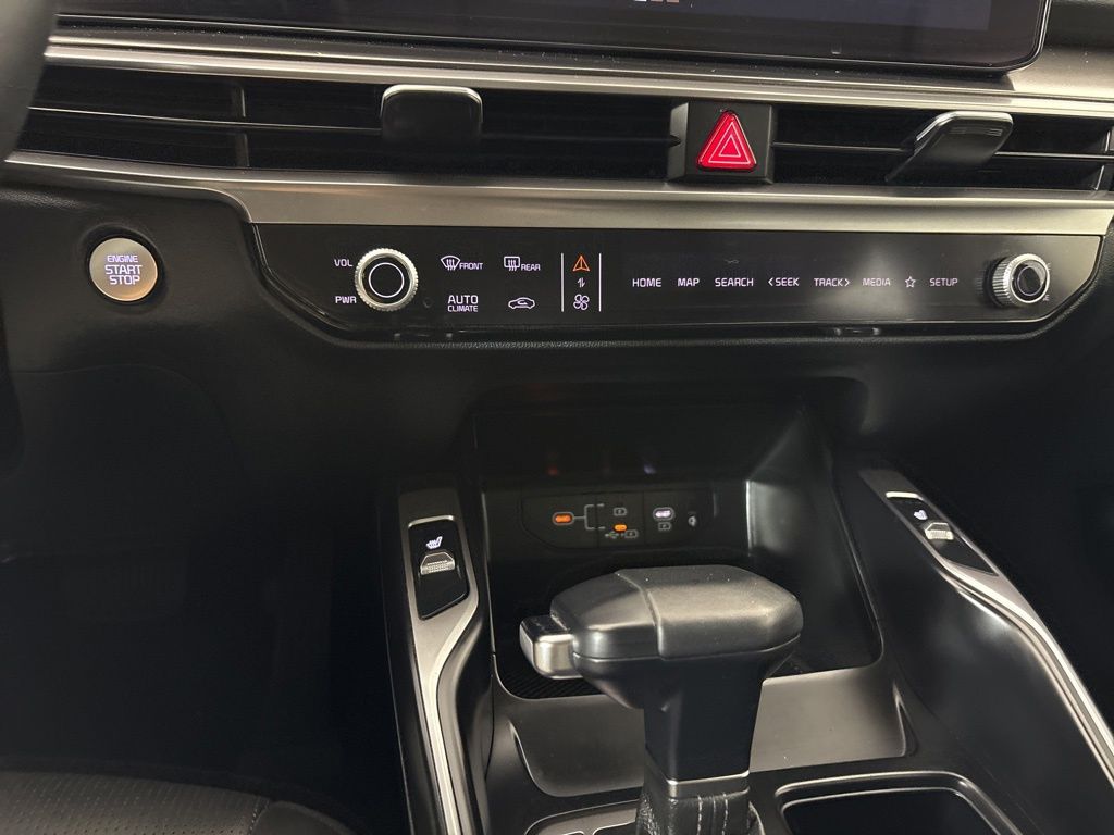 Thumbnail: 2025 Kia Sorento - 29