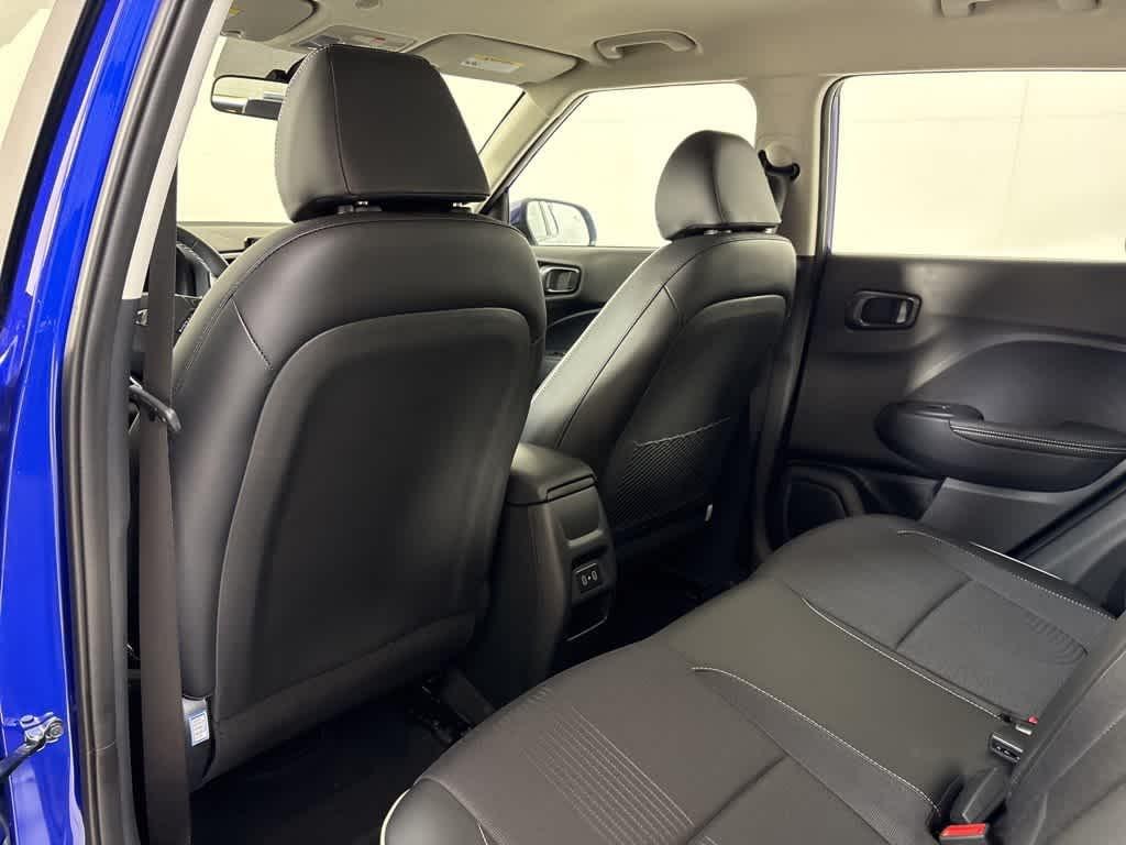 Thumbnail: 2025 Hyundai Venue - 17