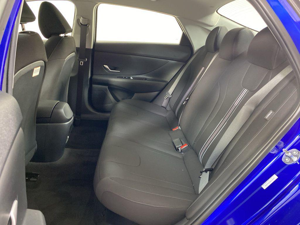 Thumbnail: 2025 Hyundai Elantra - 18