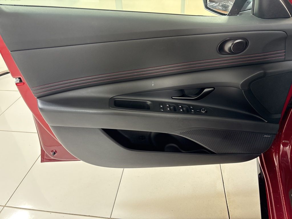 Thumbnail: 2024 Hyundai Elantra - 12