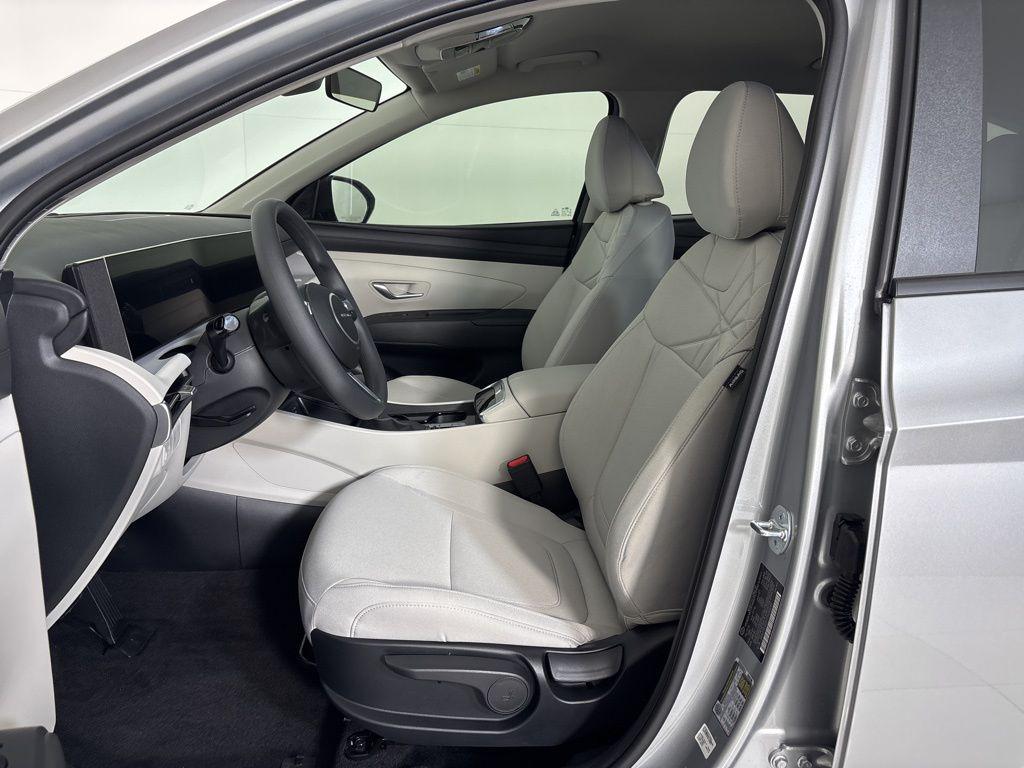 Thumbnail: 2026 Hyundai Tucson - 14