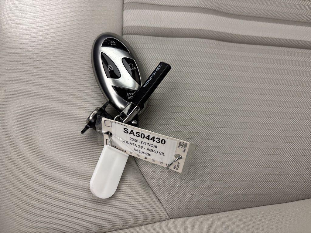 Thumbnail: 2025 Hyundai Sonata - 26