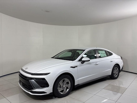 2025 Hyundai Sonata SE Sedan