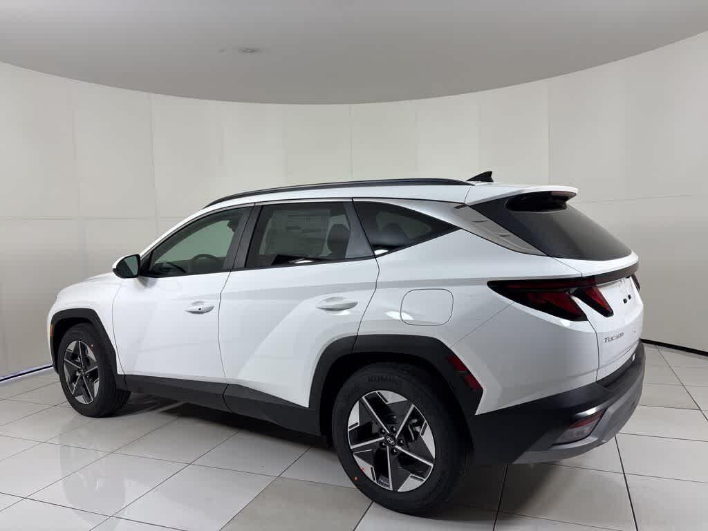 New 2026 Hyundai Tucson SEL FWD SUV