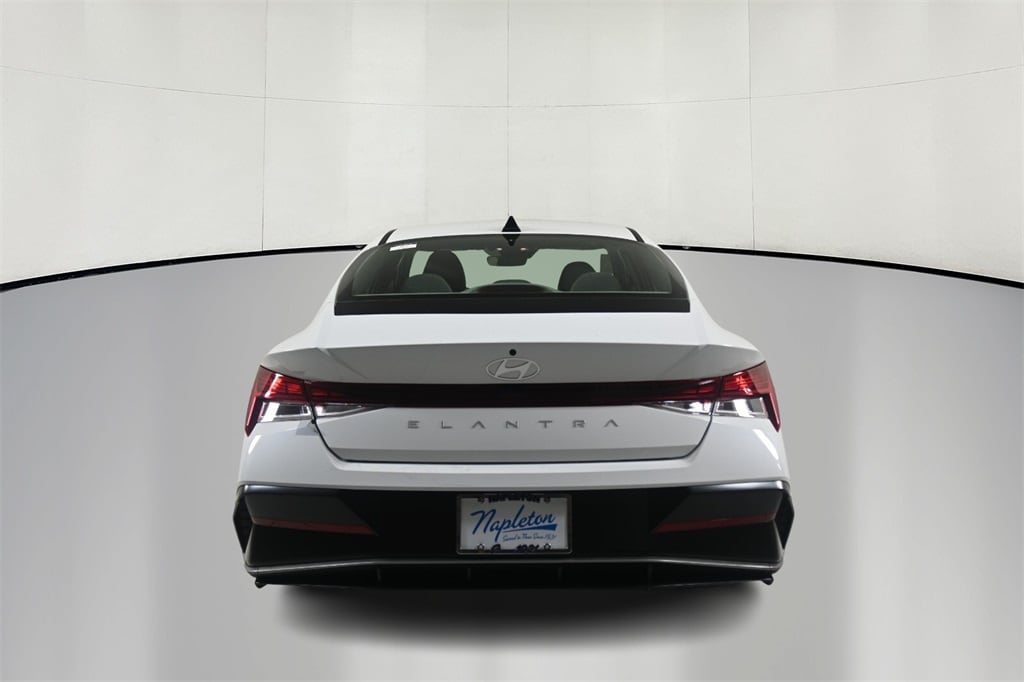 Thumbnail: 2025 Hyundai Elantra - 6