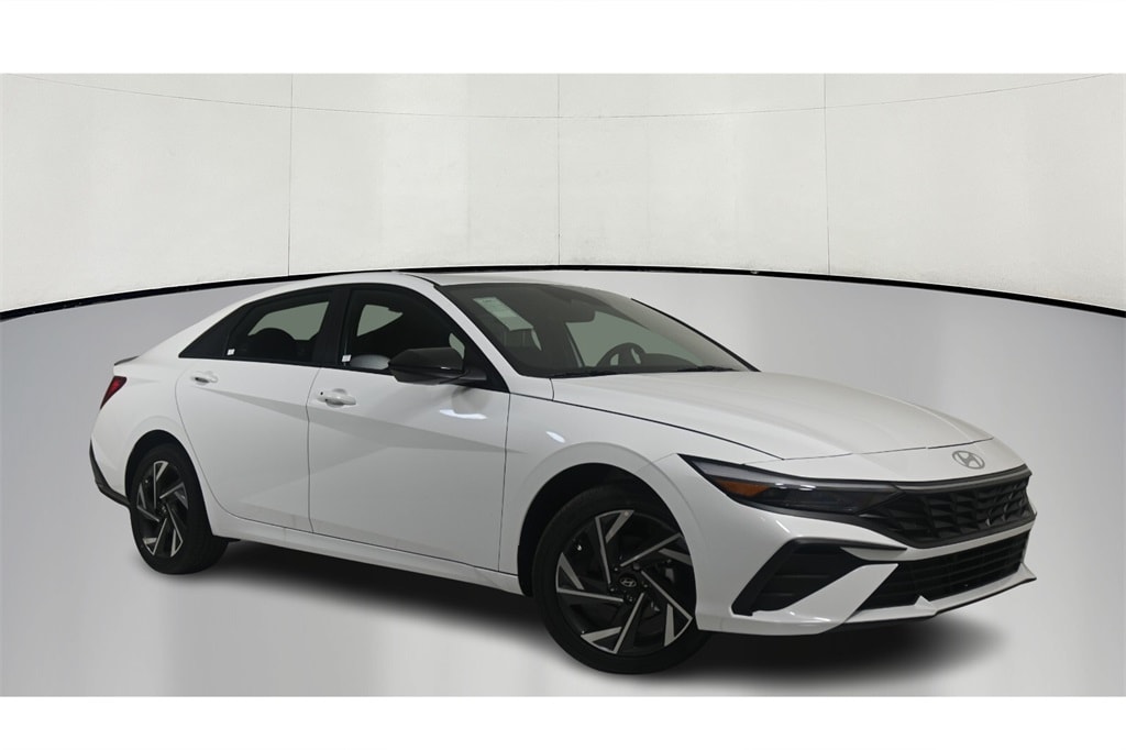 Thumbnail: 2025 Hyundai Elantra - 1