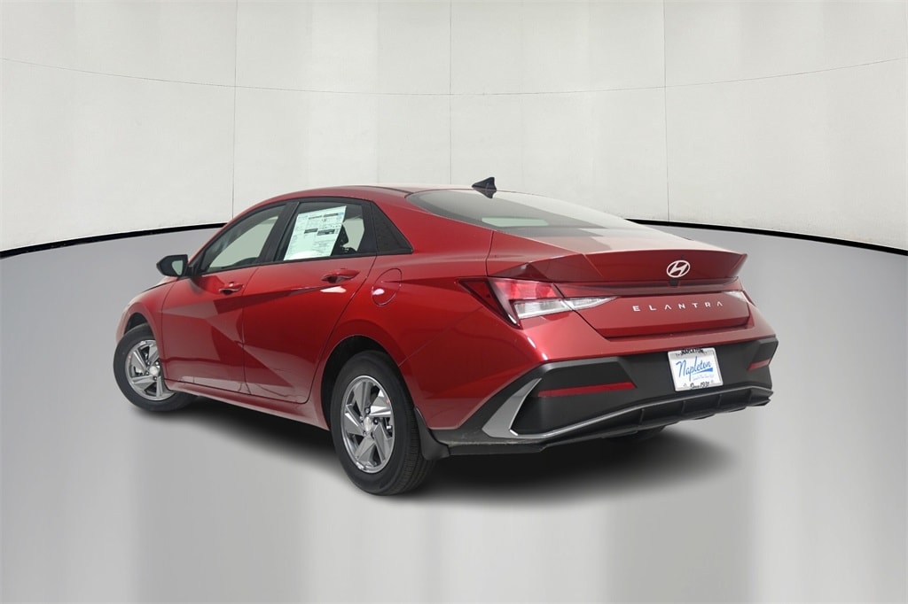 Thumbnail: 2025 Hyundai Elantra - 5