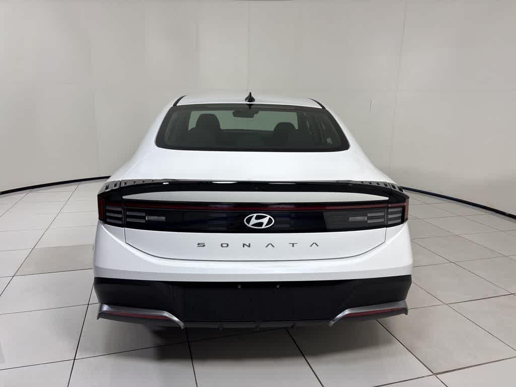 New 2025 Hyundai Sonata SE Sedan