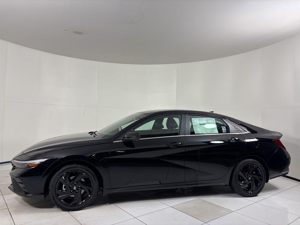 Thumbnail: 2026 Hyundai Elantra - 2