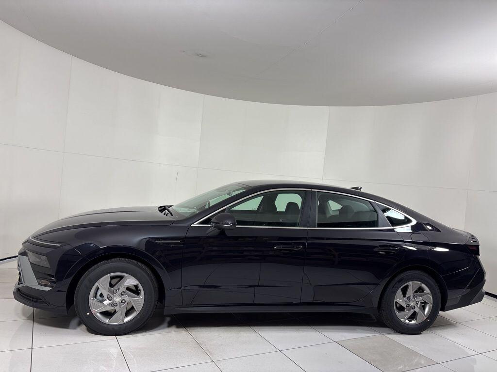 New 2026 Hyundai Sonata SE Sedan
