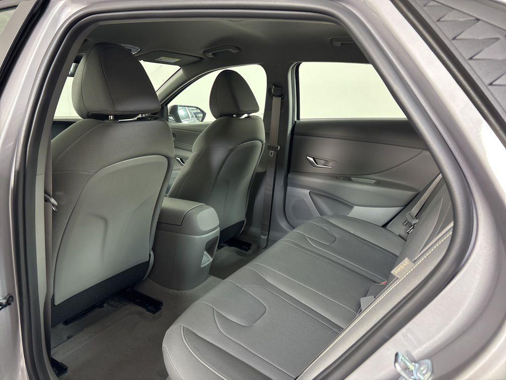 Thumbnail: 2026 Hyundai Elantra - 17