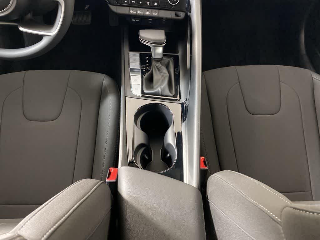 Thumbnail: 2025 Hyundai Elantra - 22