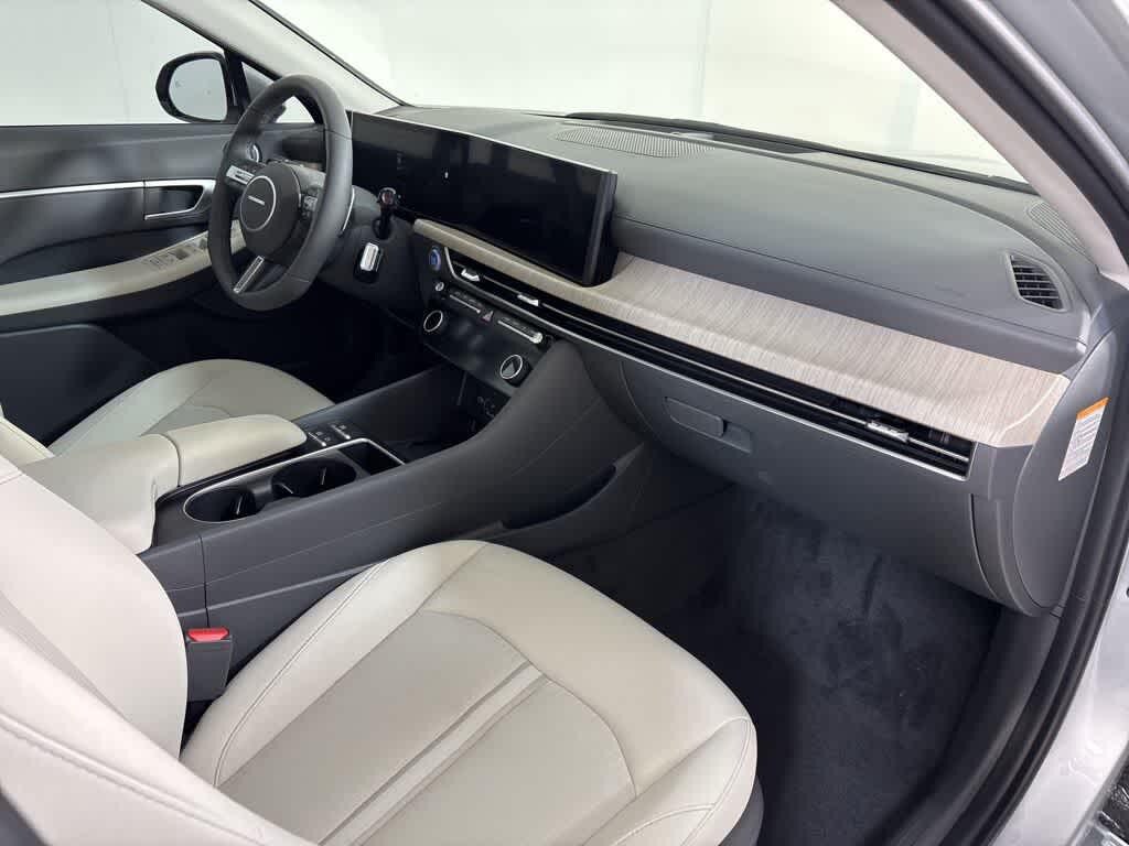 Thumbnail: 2025 Hyundai Sonata - 13