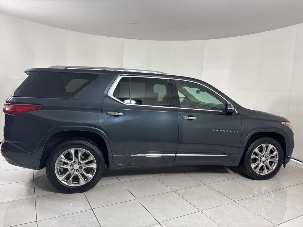 Thumbnail: 2018 Chevrolet Traverse - 6