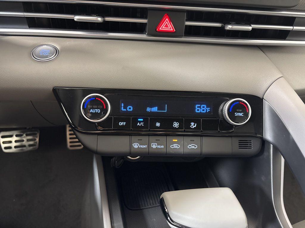 Thumbnail: 2026 Hyundai Elantra - 26