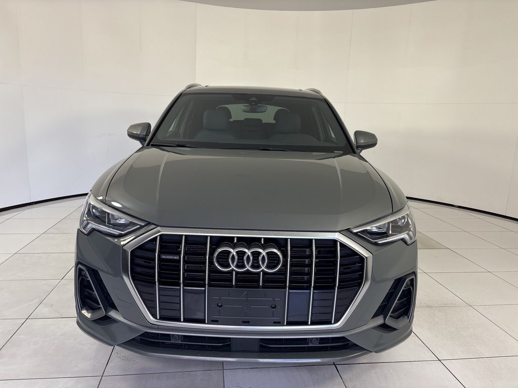 Thumbnail: 2023 Audi Q3 - 8