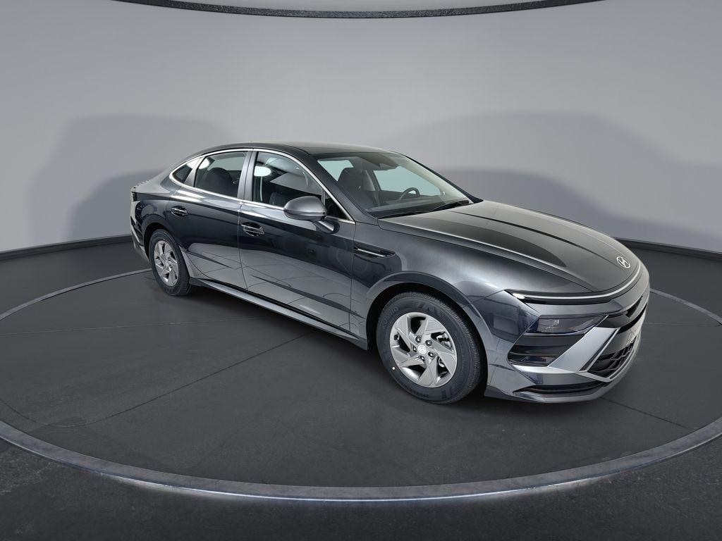 New 2026 Hyundai Sonata SE Sedan