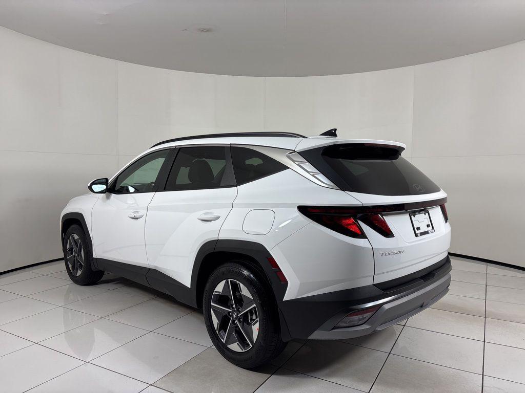 Thumbnail: 2026 Hyundai Tucson - 3