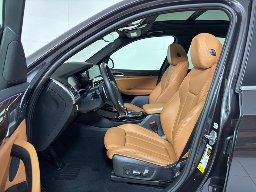 Thumbnail: 2023 BMW X3 - 14