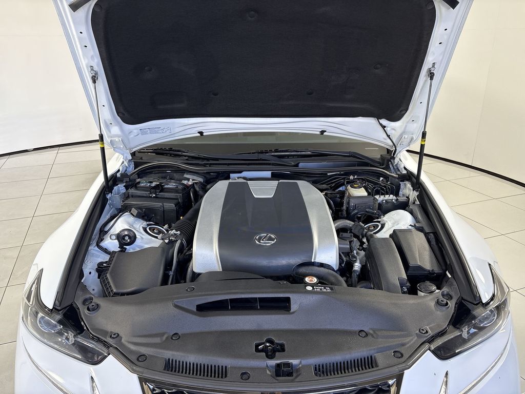 Thumbnail: 2018 Lexus IS - 18
