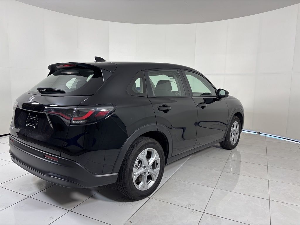 Thumbnail: 2025 Honda HR-V - 5