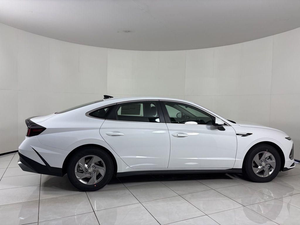 Thumbnail: 2026 Hyundai Sonata - 6