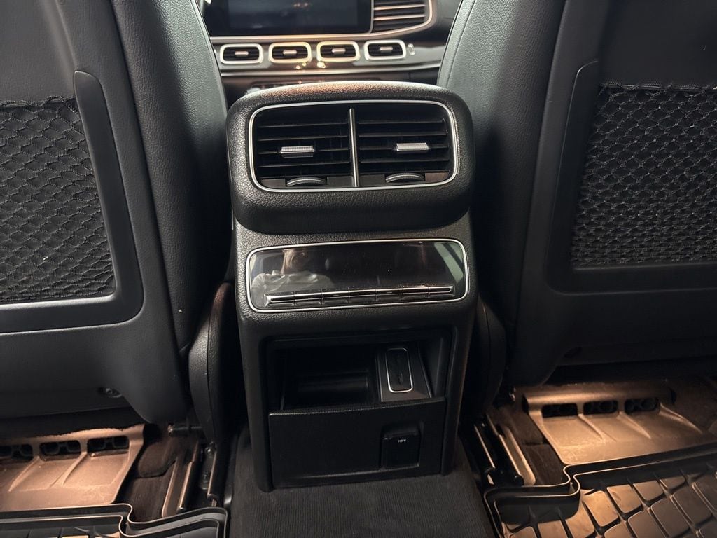 Thumbnail: 2021 Mercedes-Benz GLS - 25