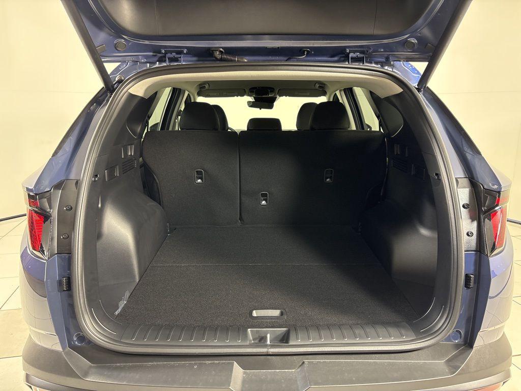 Thumbnail: 2026 Hyundai Tucson - 26