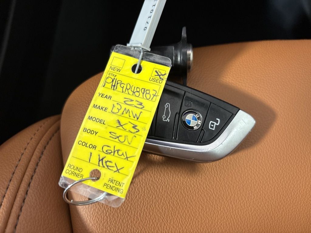 Thumbnail: 2023 BMW X3 - 33