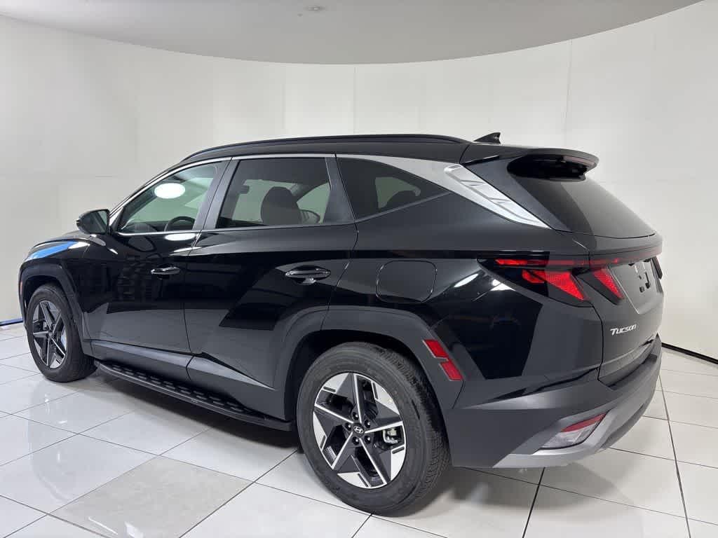 Thumbnail: 2026 Hyundai Tucson - 3