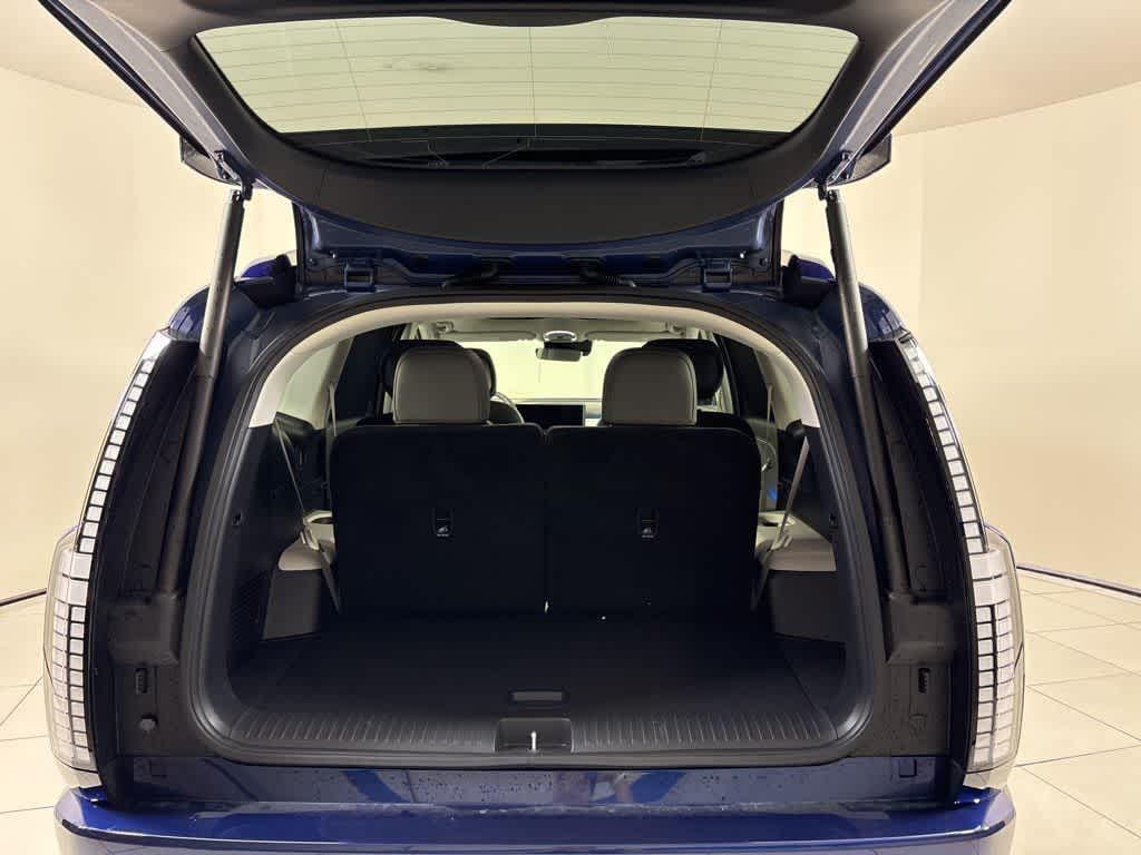 Thumbnail: 2026 Hyundai Ioniq - 17