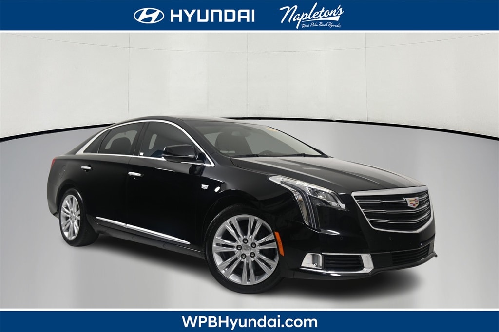 Thumbnail: 2018 Cadillac XTS - 1