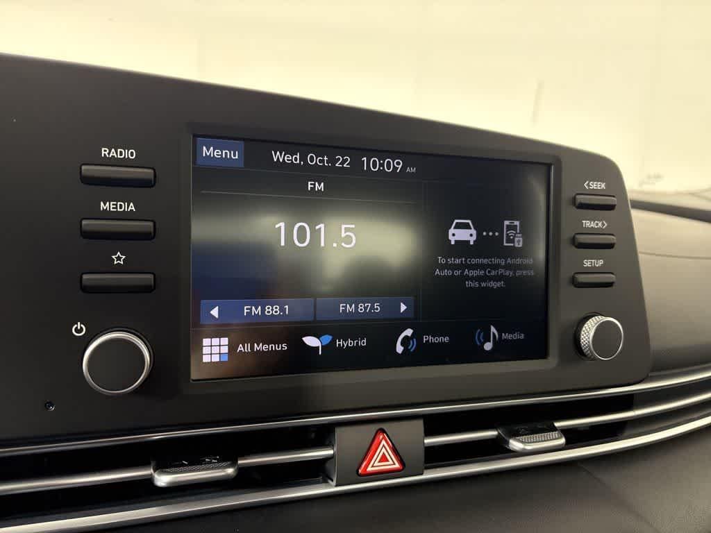 Thumbnail: 2025 Hyundai Elantra - 25